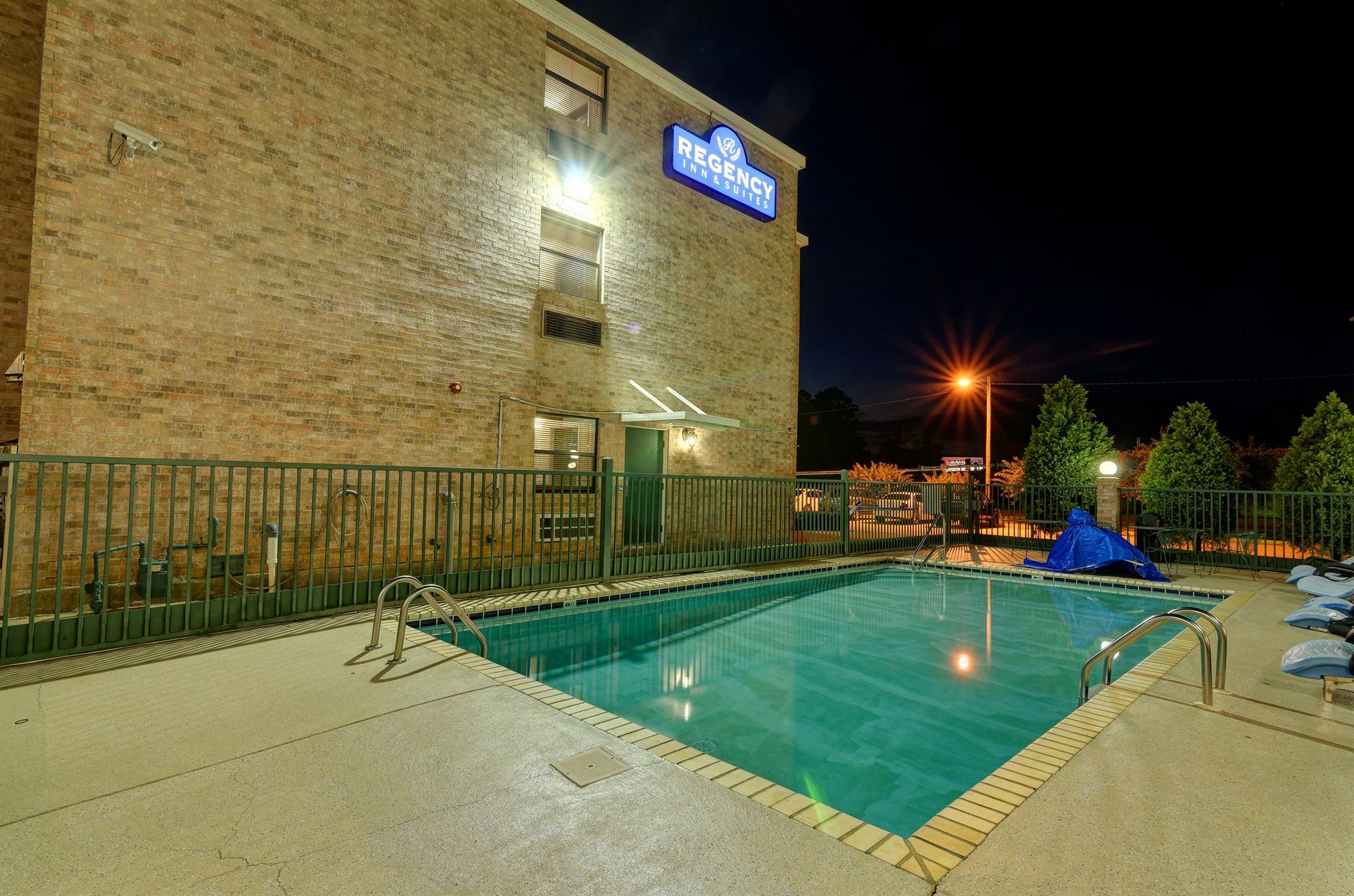 Regency Inn & Suites Biloxi Bagian luar foto